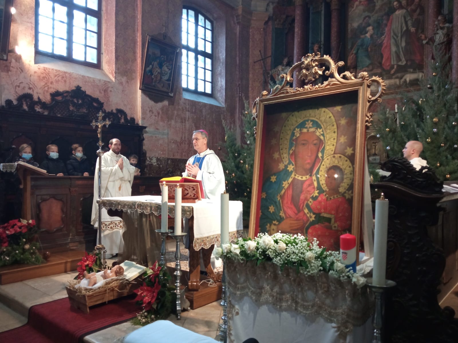 Svečana misa povodom 300. obljetnice suza Majke Božje Supetarske. 